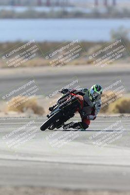 media/Dec-05-2025-CVMA Friday Practice (Fri) [[303bad9a84]]/4-Racer 4-Trackday 1/Session 2 (Turn 14)/